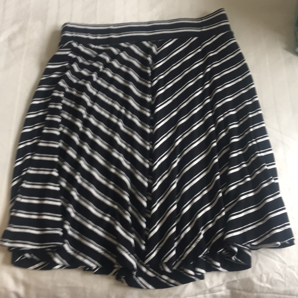 Striped skirt